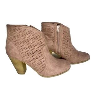 Women’s NINE WEST brand new Leather Zip Ankle Booties PINK Style Boots Size 8